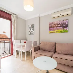 https://suite-home-trinidad.hotelsinnerja.org